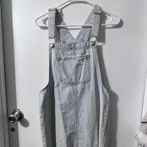 Overall dress